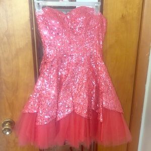 Tulip Style sequence Dress